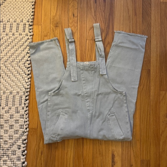 Style Rack Cropped Denim Overalls - Picture 3 of 5